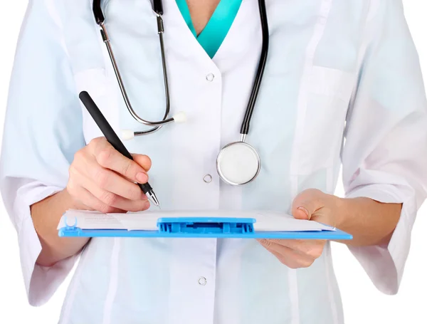 Mão do médico com caneta escrita na prescrição em branco isolado no branco — Fotografia de Stock