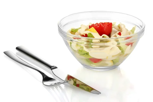 흰색 절연 유리 그릇에 야채와 오징어 샐러드 — 스톡 사진