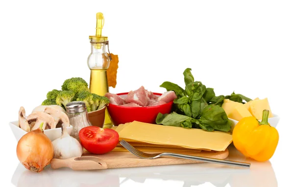 Lasaña ingredientes aislados en blanco —  Fotos de Stock