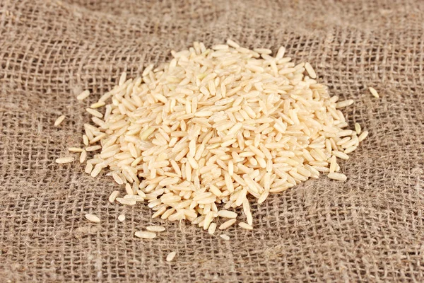 Arroz integral en saqueo — Foto de Stock