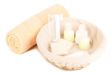 Hotel Kolaylıklar seti üzerinde beyaz izole sepeti