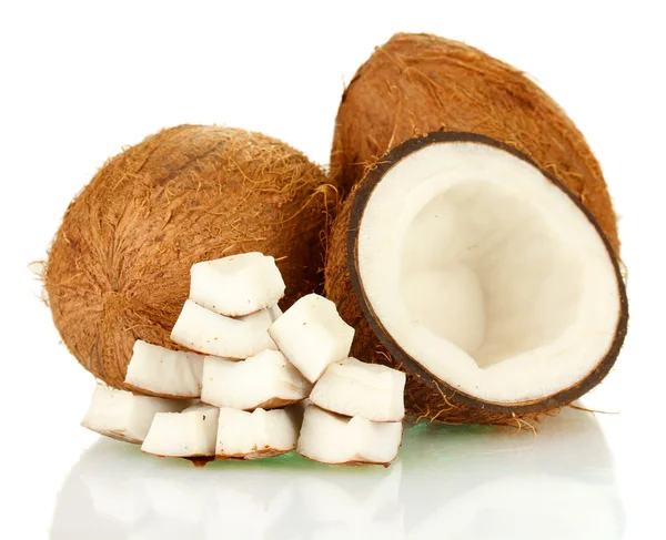 Noci di cocco isolate su bianco — Foto Stock