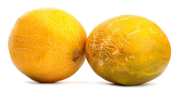 Melon manis matang, terisolasi pada putih — Stok Foto