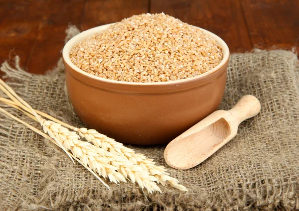 Wheat bran on the table — Stock Photo, Image