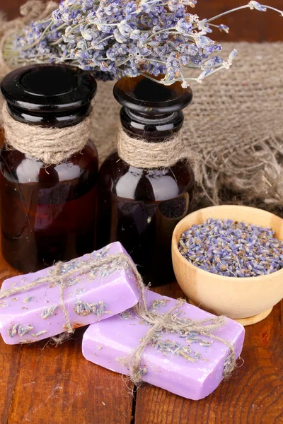 Lavender flowers and jars — Stock Photo, Image