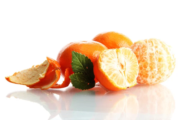 Ripe tasty tangerines isolated on white — Stock Photo, Image