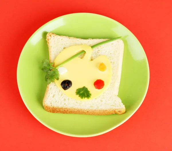 Fun Food für Kinder auf farbigem Hintergrund — Stockfoto