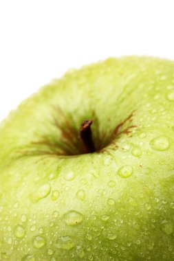 beyaz izole olgun yeşil elma