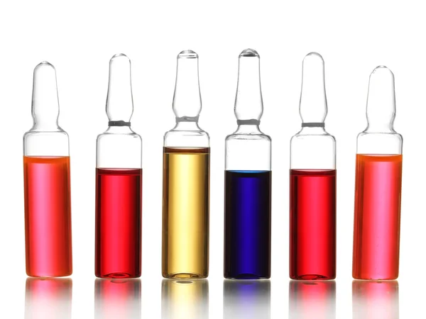 Ampollas médicas con líquido brillante, aisladas en blanco —  Fotos de Stock
