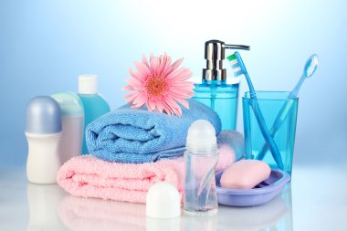 mavi arka plan banyo ayarı