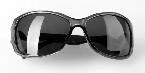 Женщины черные солнечные очки изолированы на белом — стоковое фото