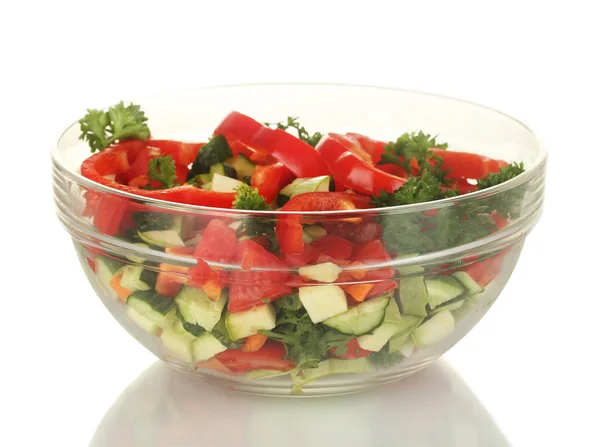 Verse salade geïsoleerd op wit — Stockfoto