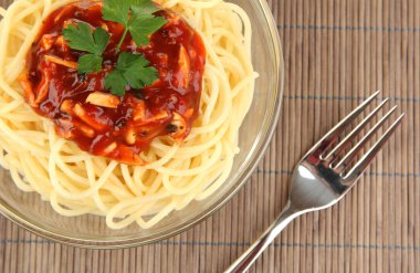 İtalyan spagetti bambu mat cam kase