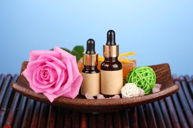 Spa ayar mavi zemin üzerine