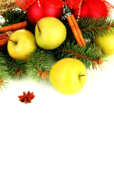 Bela composição de Natal, isolado em branco — Fotografia de Stock