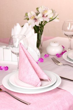 Restoran zarif Tablo ayarı