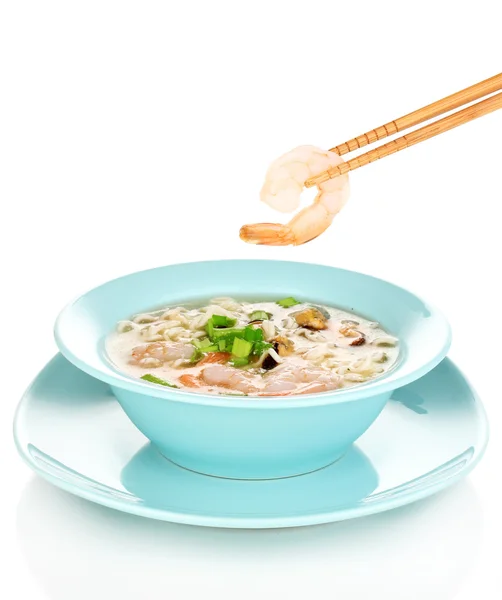 Zuppa cinese isolata su bianco — Foto Stock