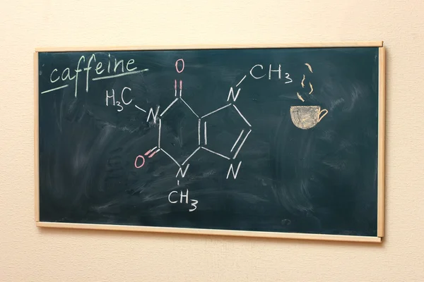 Chemical formulas on the blackboard — Stock Photo, Image