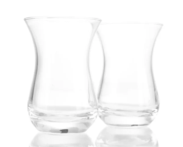 Άδειο γυαλιά για τούρκικο τσάι, απομονωμένα σε λευκό — Φωτογραφία Αρχείου