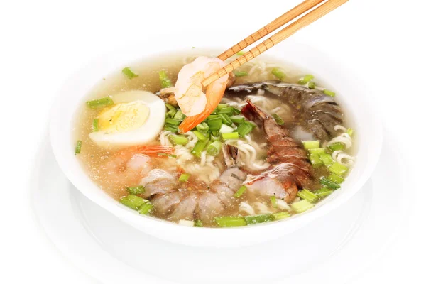 Sopa chinesa isolada em branco — Fotografia de Stock