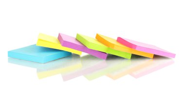 beyaz izole renkli yapışkan notlar