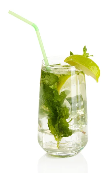 Mojito isolerad på vit — Stockfoto