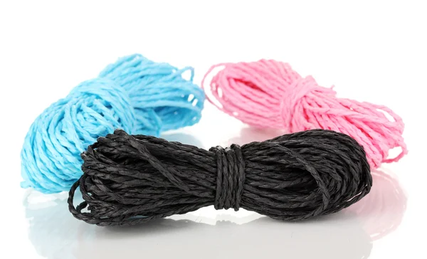 Gekleurde touw geïsoleerd op witte achtergrond — Stockfoto