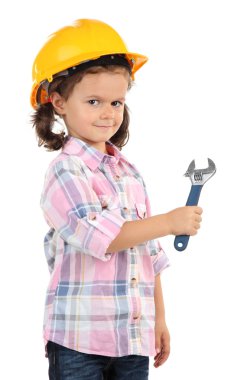 güzel küçük bir kız üzerinde beyaz izole anahtar ile kask içinde