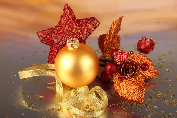 Decoração de Natal no fundo de luz — Fotografia de Stock