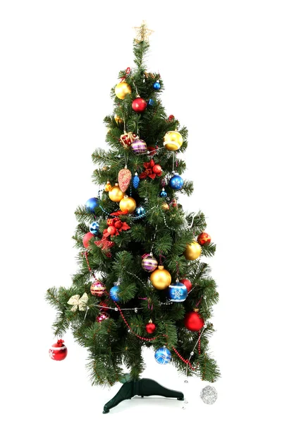 Árvore de Natal decorada Isolada em Branco — Fotografia de Stock