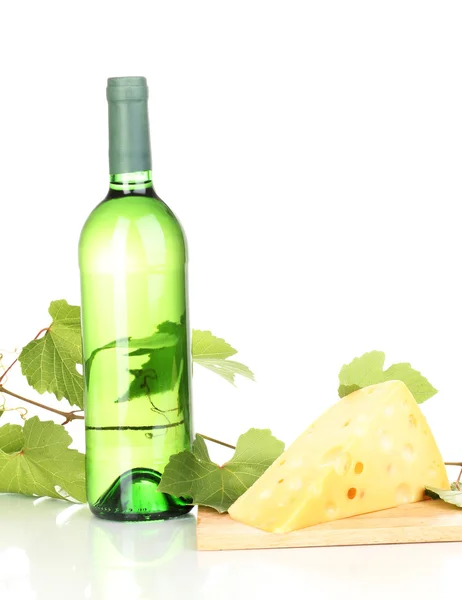 Bottle of great wine and cheese isolated on white — Stock Photo, Image