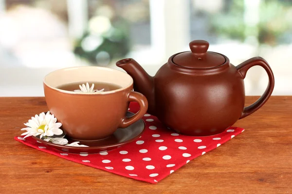 Té de manzanilla en la cafetería — Foto de Stock