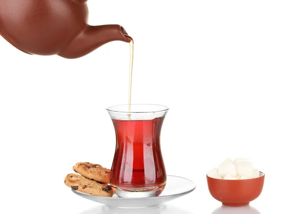 トルコ茶、白で隔離されるポットのガラス — ストック写真