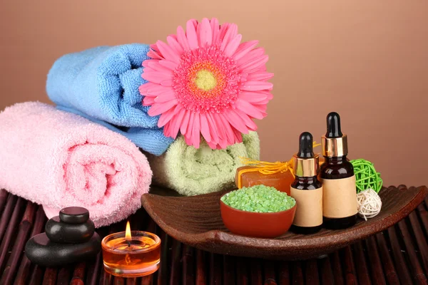 Spa setting on brown background — Stock Photo, Image