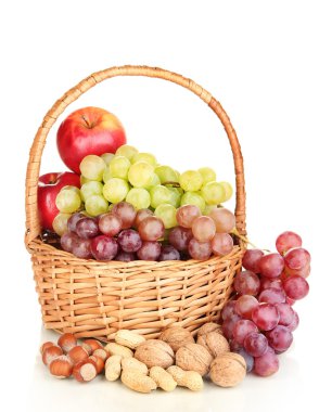 Sepette Beyaz izole Fındıklı üzüm