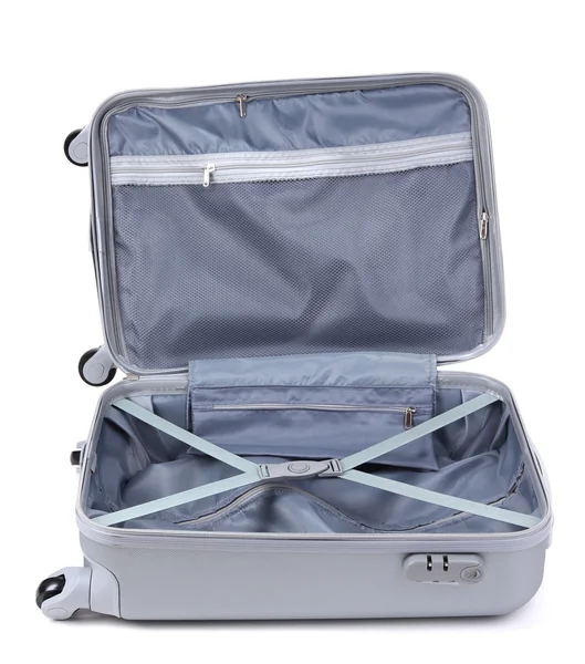 Öppna silver resväska isolerad på vit — Stockfoto