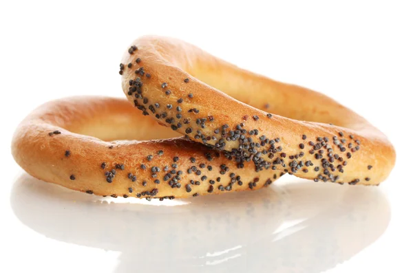 Leckere Bagels, isoliert auf weiß — Stockfoto