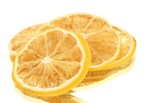 Сушеные лимоны, изолированные на белом — стоковое фото