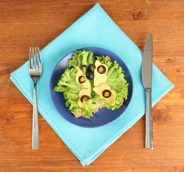 Gıda ahşap zemin üzerinde çocuklar için eğlenceli