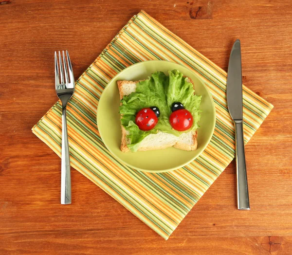 Comida divertida para Kidson fondo de madera — Foto de Stock