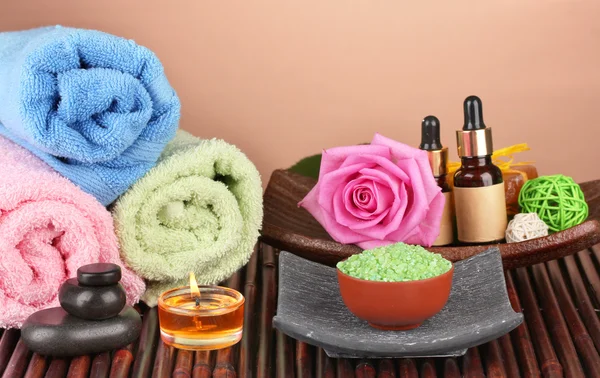 Spa setting on brown background — Stock Photo, Image