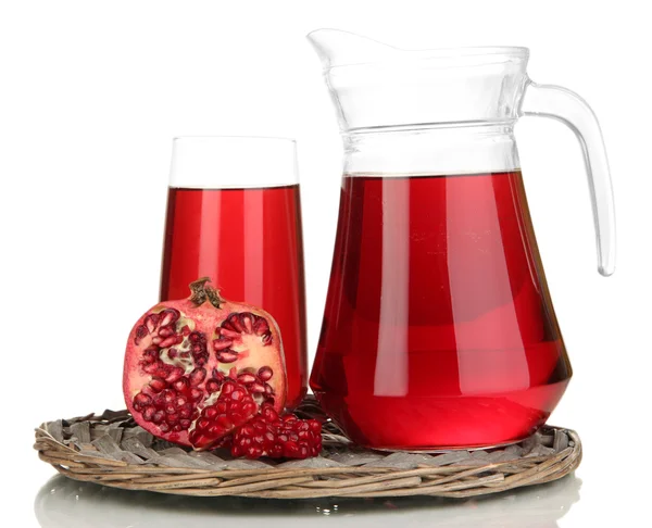 Full glass and jug of pomegranate juice and pomegranate isolated on white — Stock Photo, Image