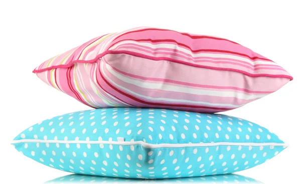 Almohadas brillantes azules y rosadas aisladas en blanco — Foto de Stock