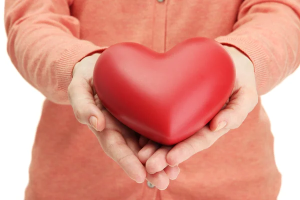 Piros szív nő kezében, közelről — Stock Fotó