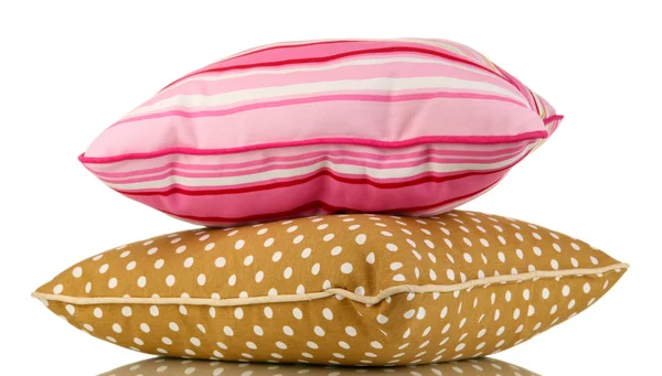Travesseiros brilhantes rosa e marrom isolados em branco — Fotografia de Stock