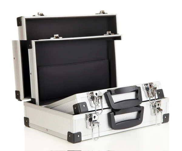 Otevřený stříbrný kufry izolovaných na bílém — Stock fotografie