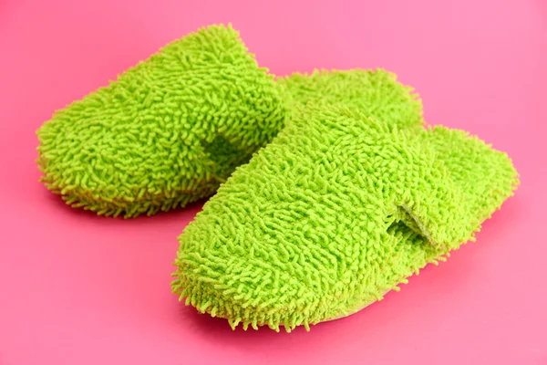 Bright slippers, on pink background — Stock Photo, Image