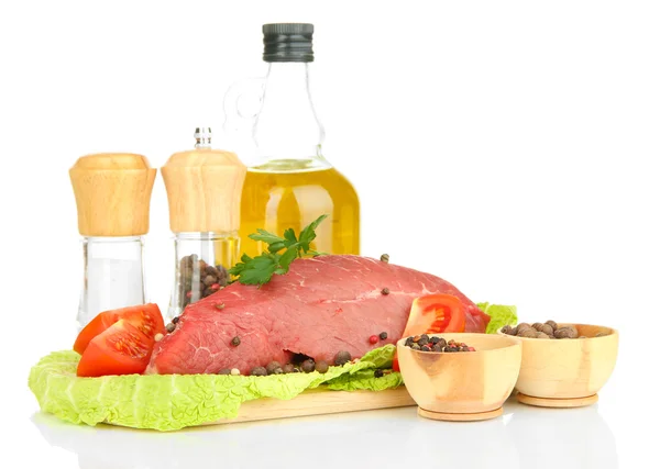 Raw beef meat marinated with herbs, spices and cooking oil isolated on white — Stock Photo, Image