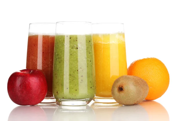 Jus de fruits frais isolés sur blanc — Photo