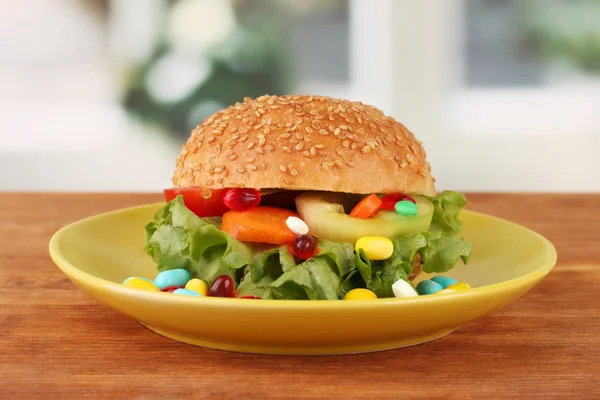 Conceptual image for nutritional care: assorted vitamins and nutritional supplements in bun.On bright background — Stock Photo, Image